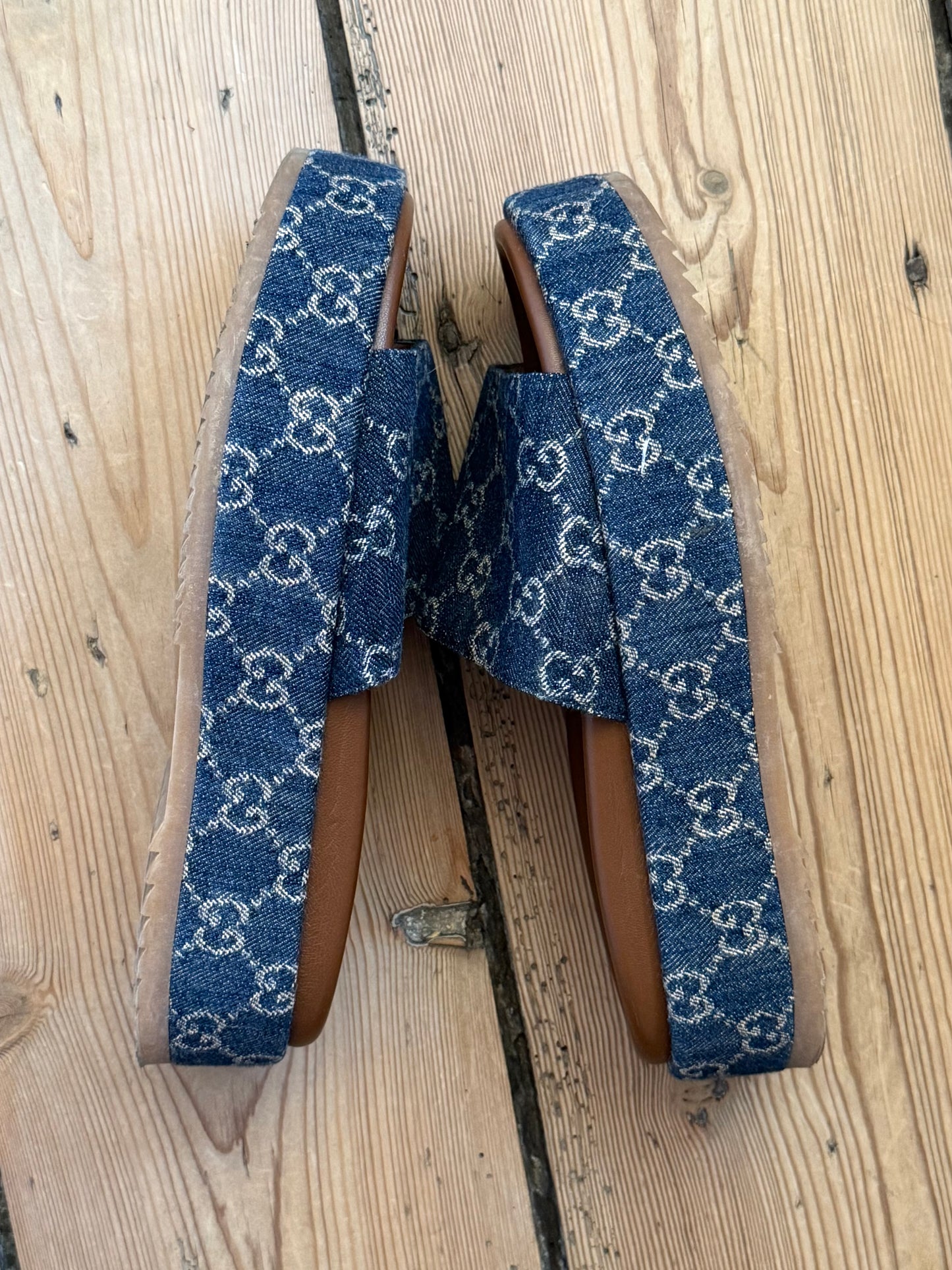 Gucci GG Canvas Platform Slides