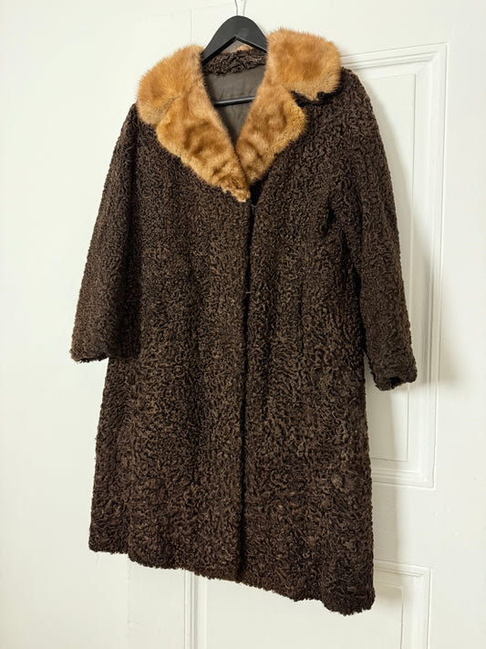 1950s Vintage Fur Coat in Deep Brown with Soft Contrast Collar