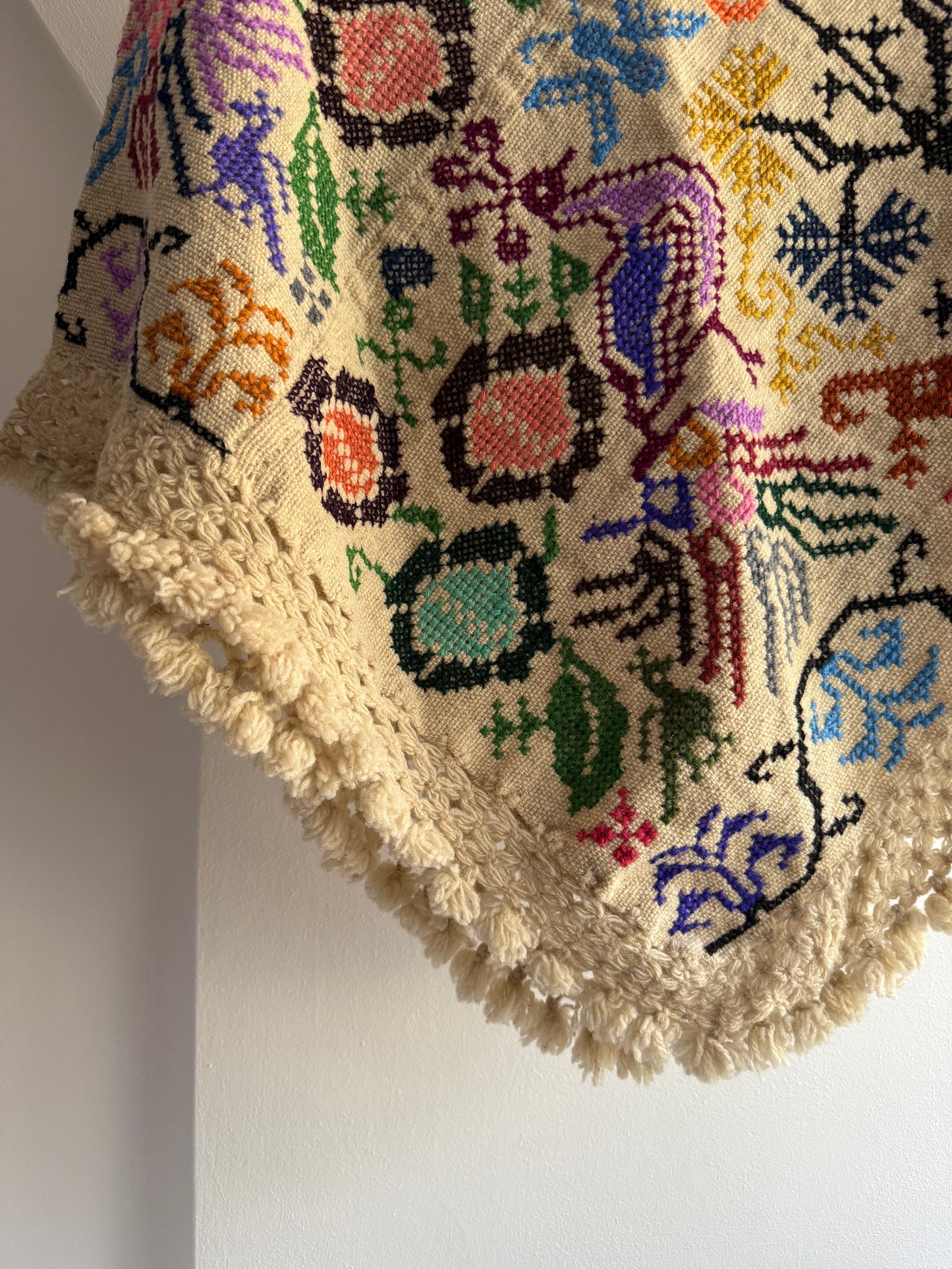 Las Niñas Poncho with Animal Motives