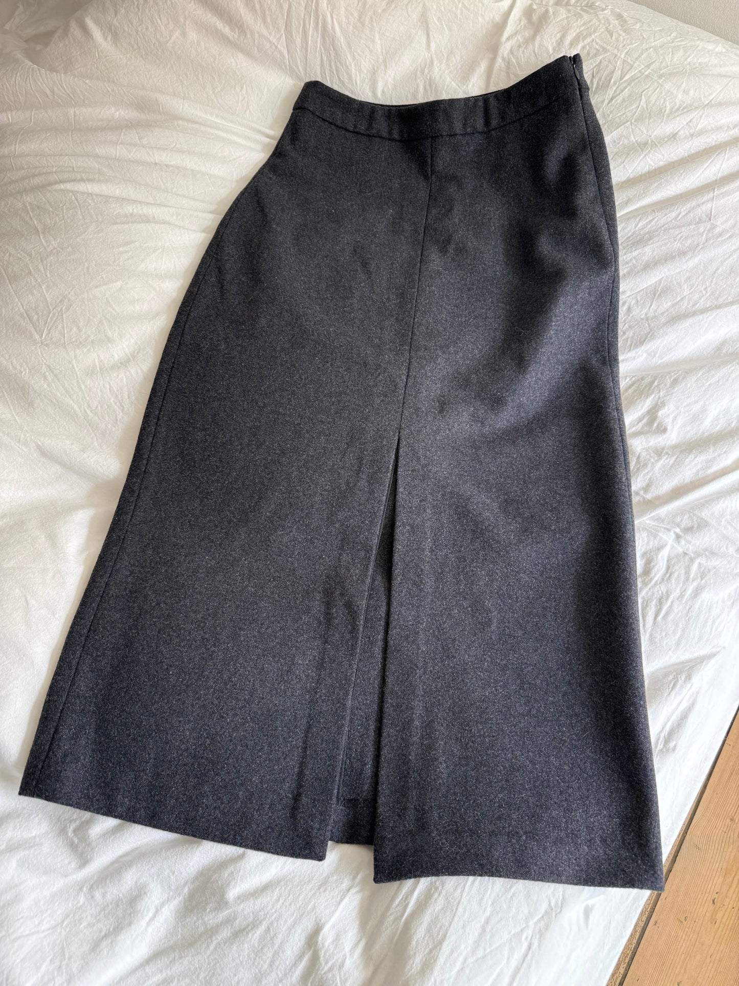 MSCH x Cecilie Haugaard Pencil Skirt in Grey