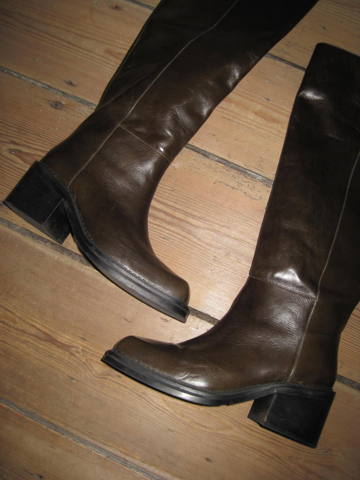 Rabens Saloner Knee High Leather Boots