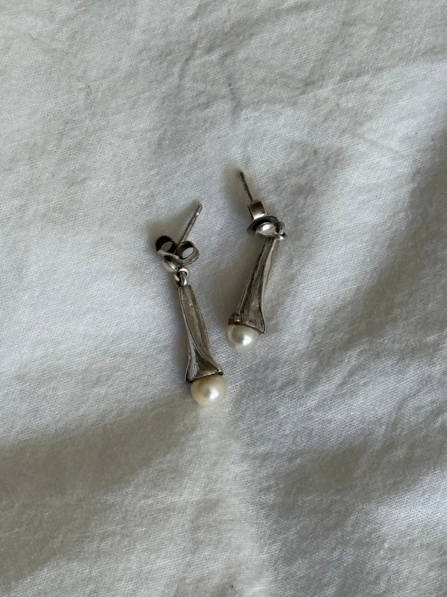 Vintage Silver Floral Drop Earring with Pearl Detail