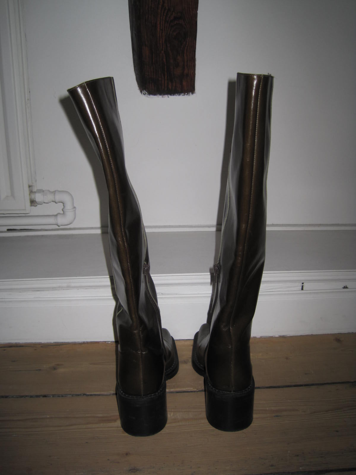 Rabens Saloner Knee High Leather Boots