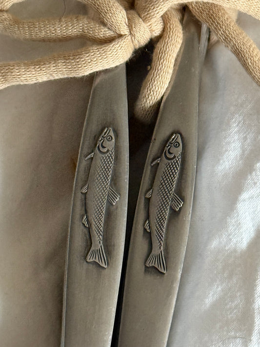Vintage Fish Dining Set with 12 Forks and Knives with a Decorative Engraved Fish Motif