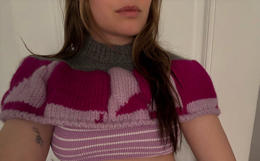 Rare Calvin Klein 205W39NYC Sleeveless Knitted Shrug/Cape