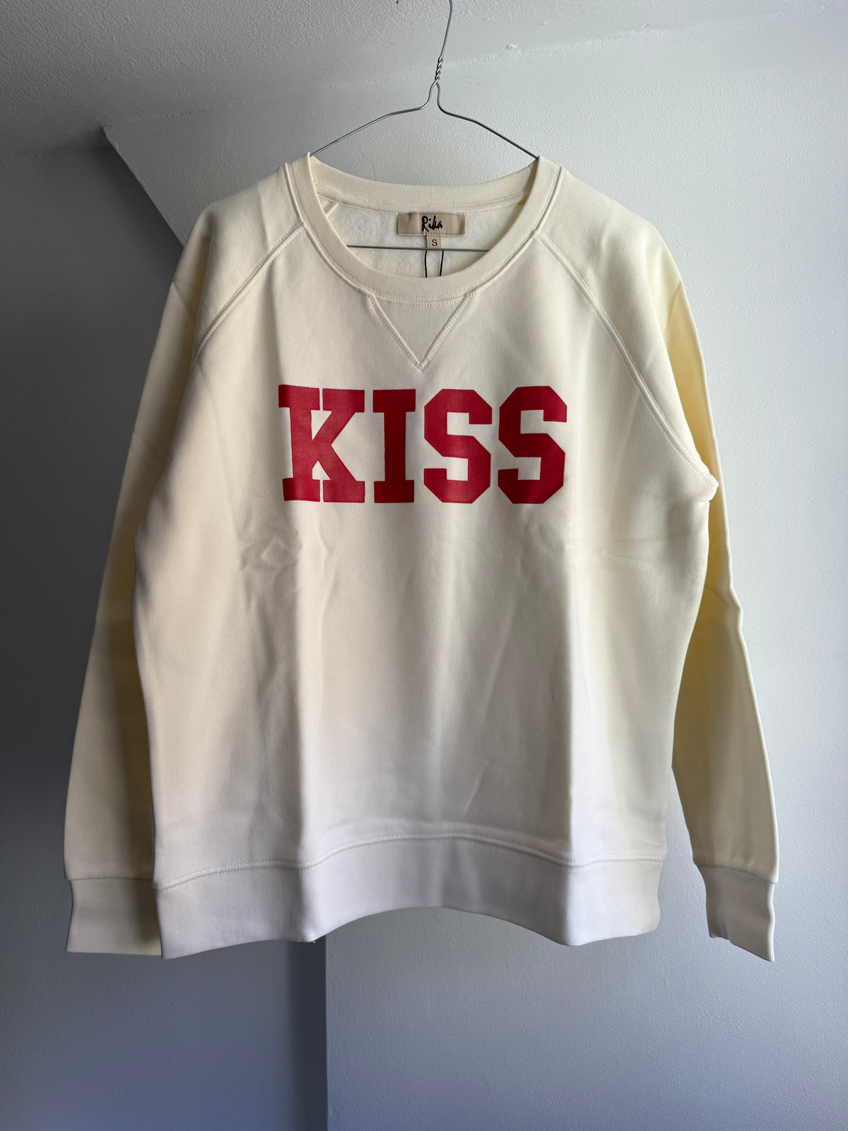 RIKA “Kiss” Sweatshirt