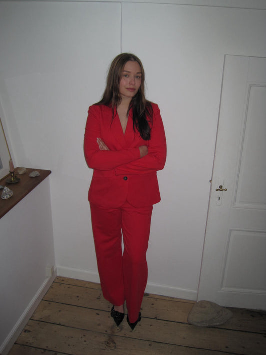 BODEN Red Suit