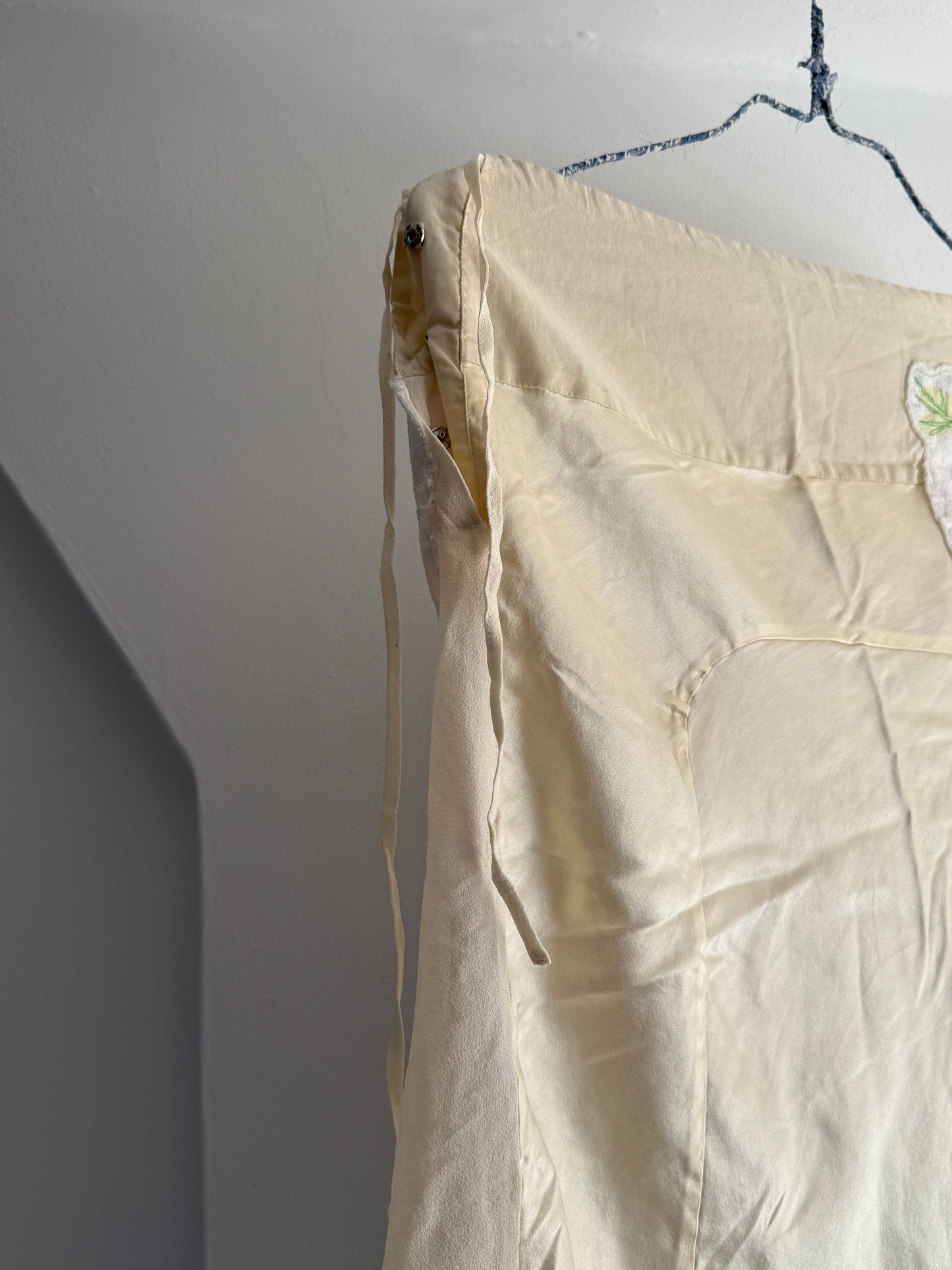Vintage Parisian Skirt with Flower Motive