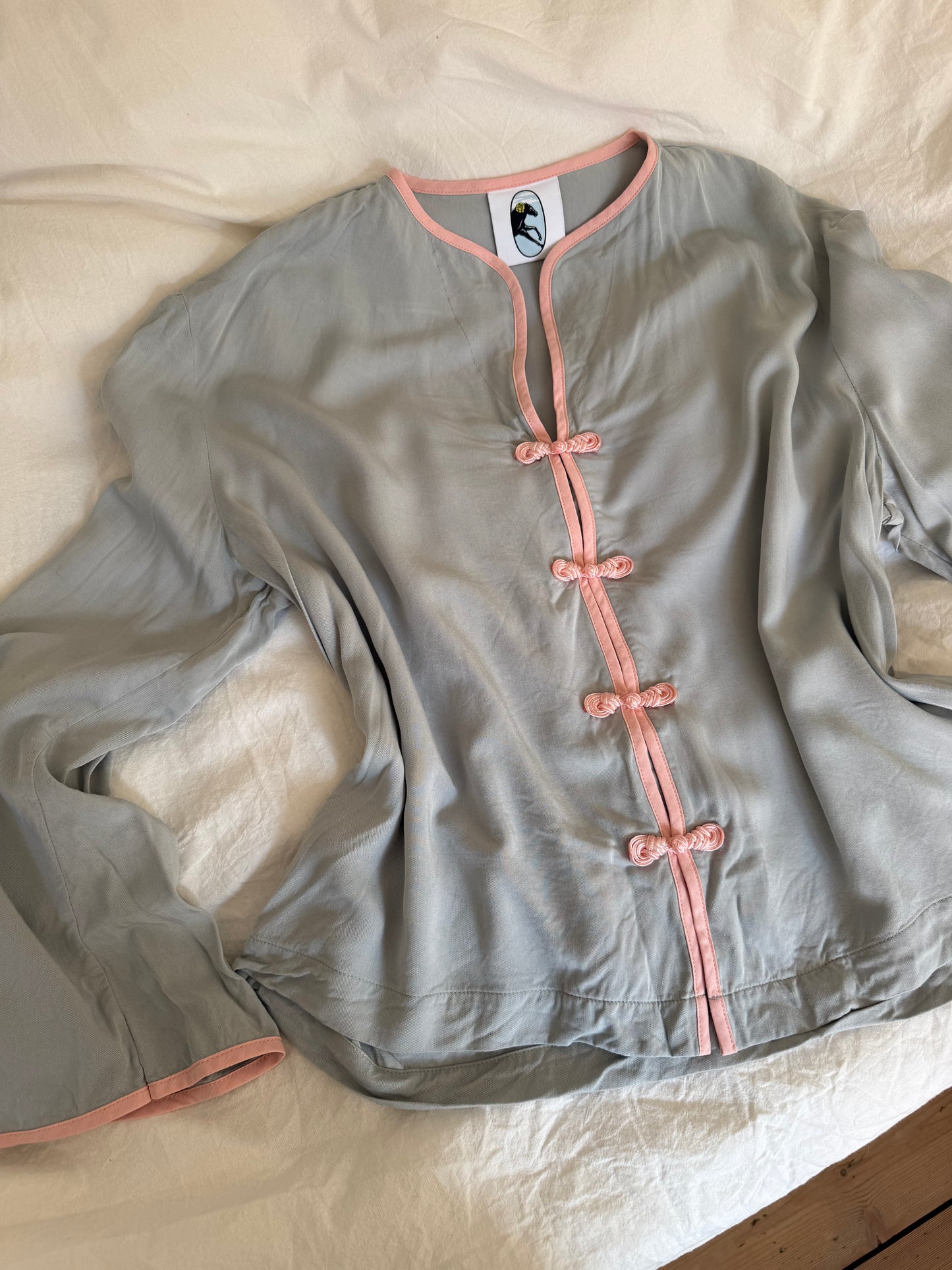 Sleeper Frog Closure Slit Lounge Set