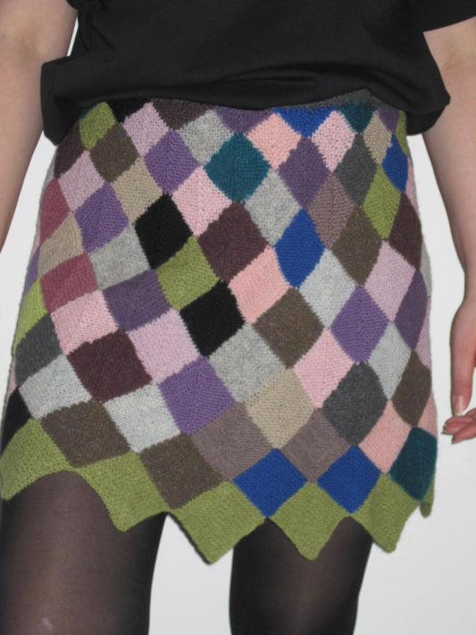Multicolor Diamond Pattern Hand Knitted Skirt with Scalloped Hem and Textured Finish
