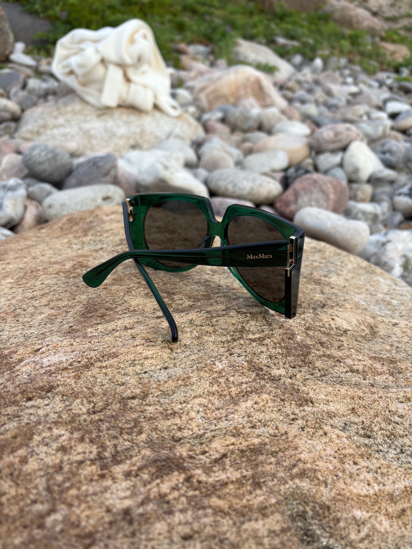 Max Mara Oversized Sunglasses in Dark Green