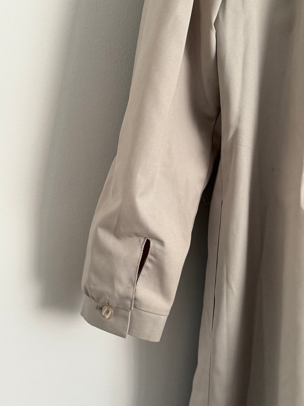 Vintage Beige Ruffle Collar Long Coat