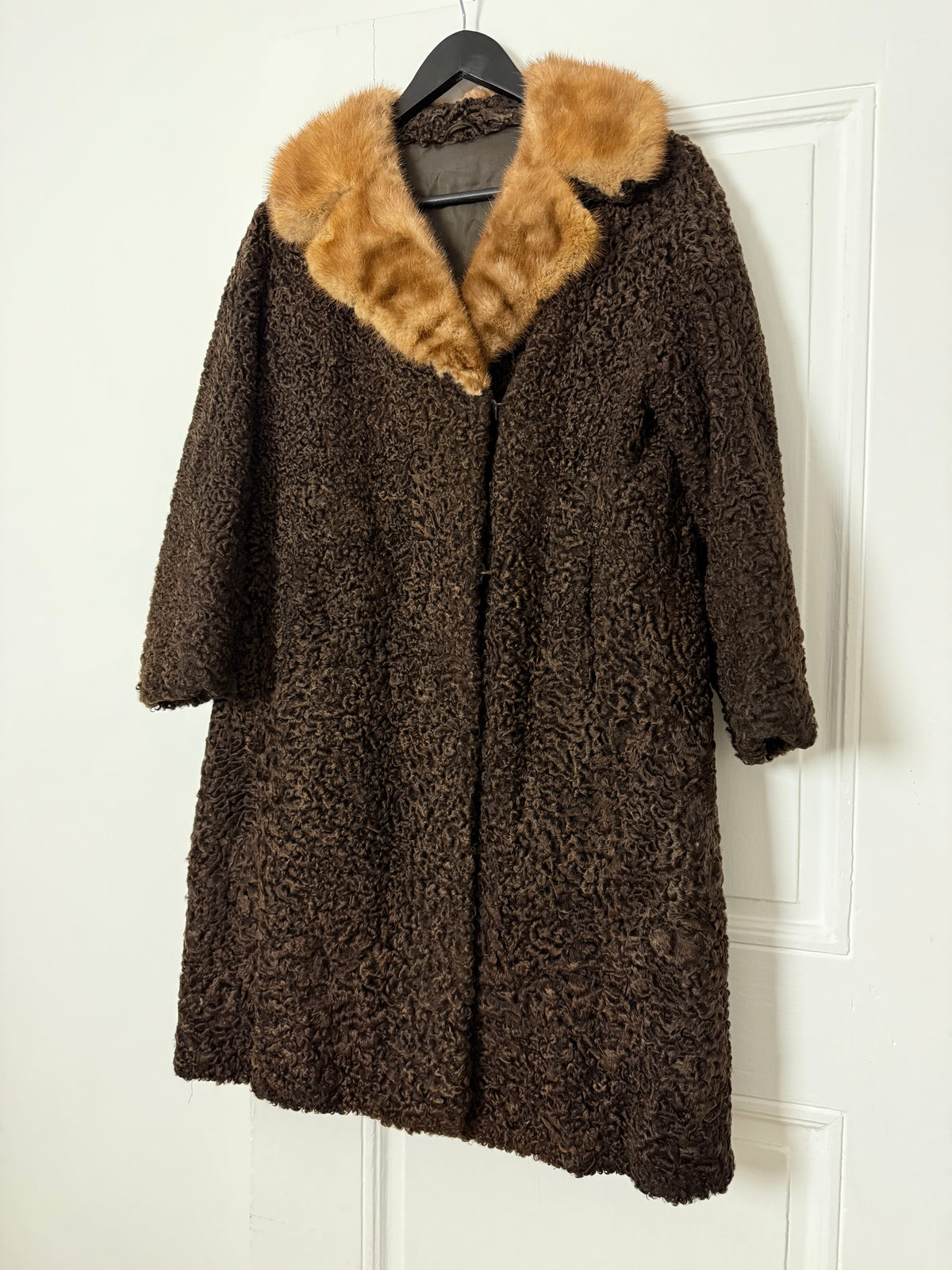 1950s Vintage Fur Coat in Deep Brown with Soft Contrast Collar