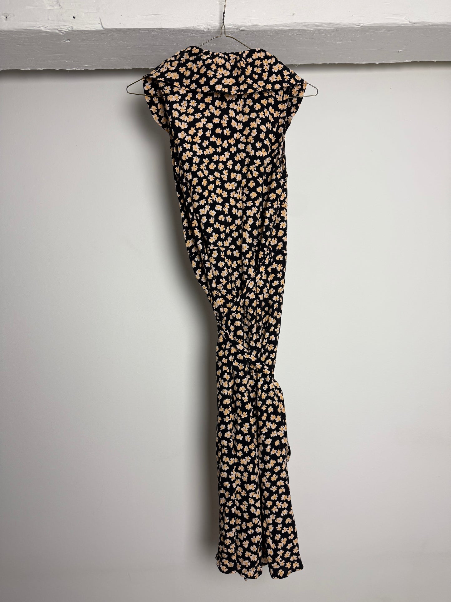 Rouje Floral Wrap Midi Dress with Soft Yellow Ditsy Print and Defined Waistband