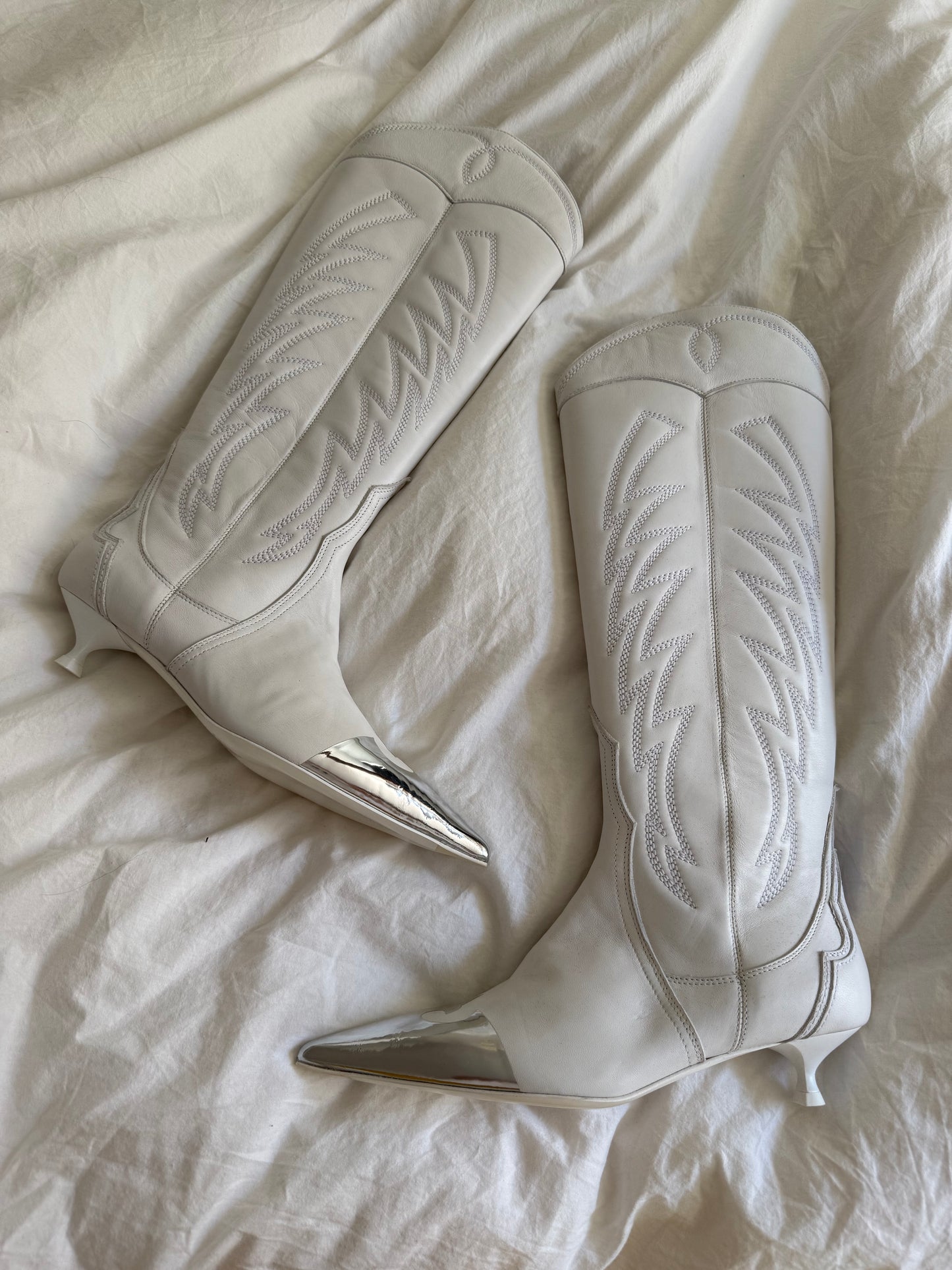 AGL Kristen Mcmenamy White Leather Cowboy Boots