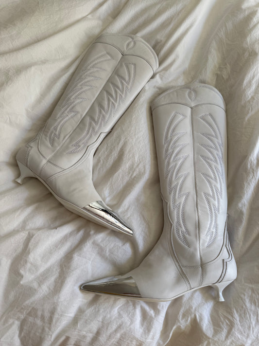 AGL Kristen Mcmenamy White Leather Cowboy Boots