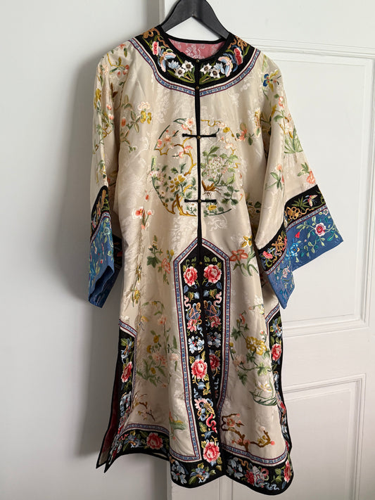FANAJIN Heavy Embroidered Silk Robe