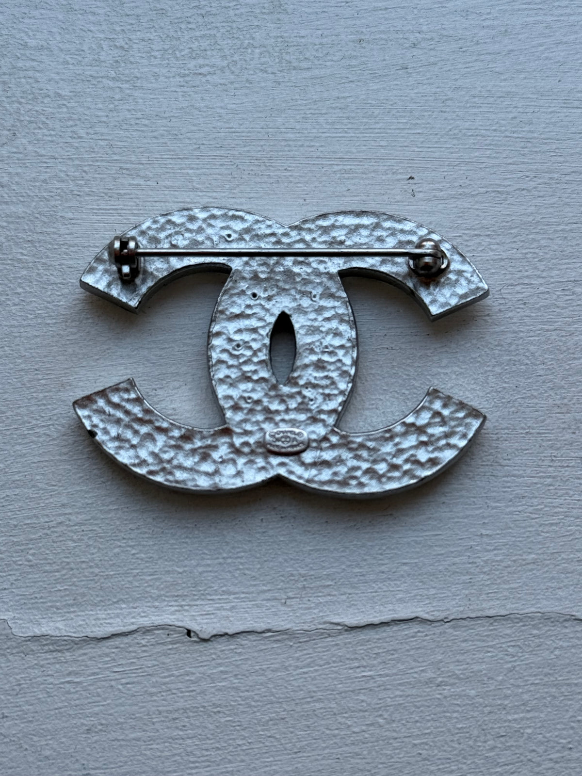Vintage Chanel CC Logo Brooch with Heart Shaped Crystals in Silver Tone