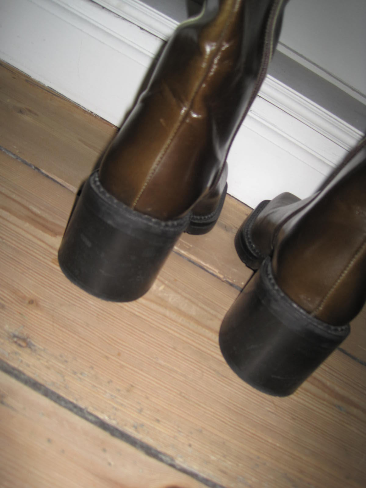 Rabens Saloner Knee High Leather Boots