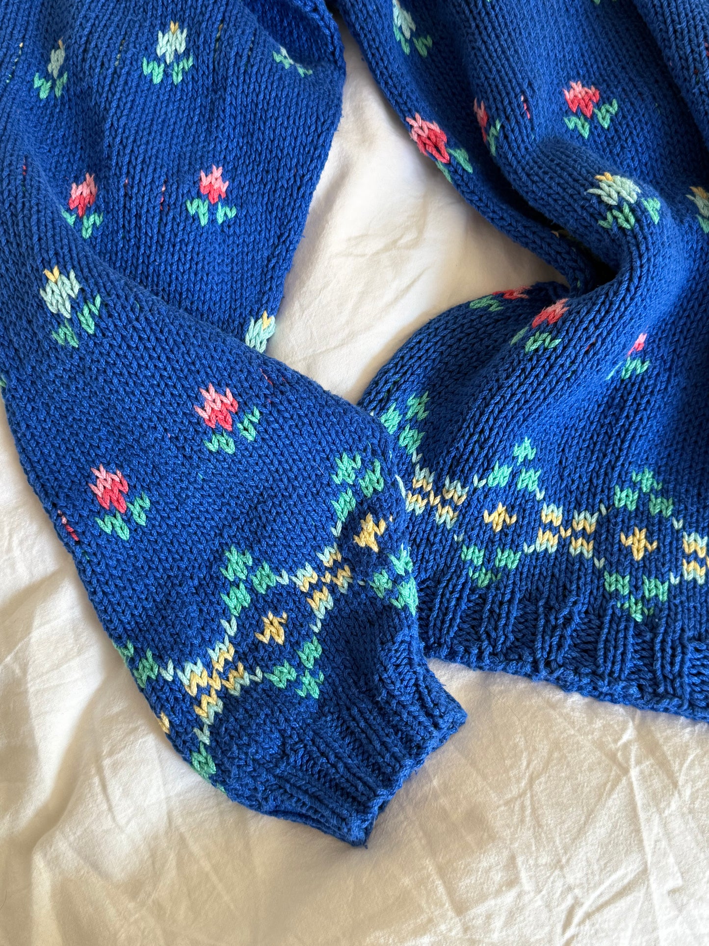 Vintage Hand Knit Blue Tulip Sweater With Folk Pattern