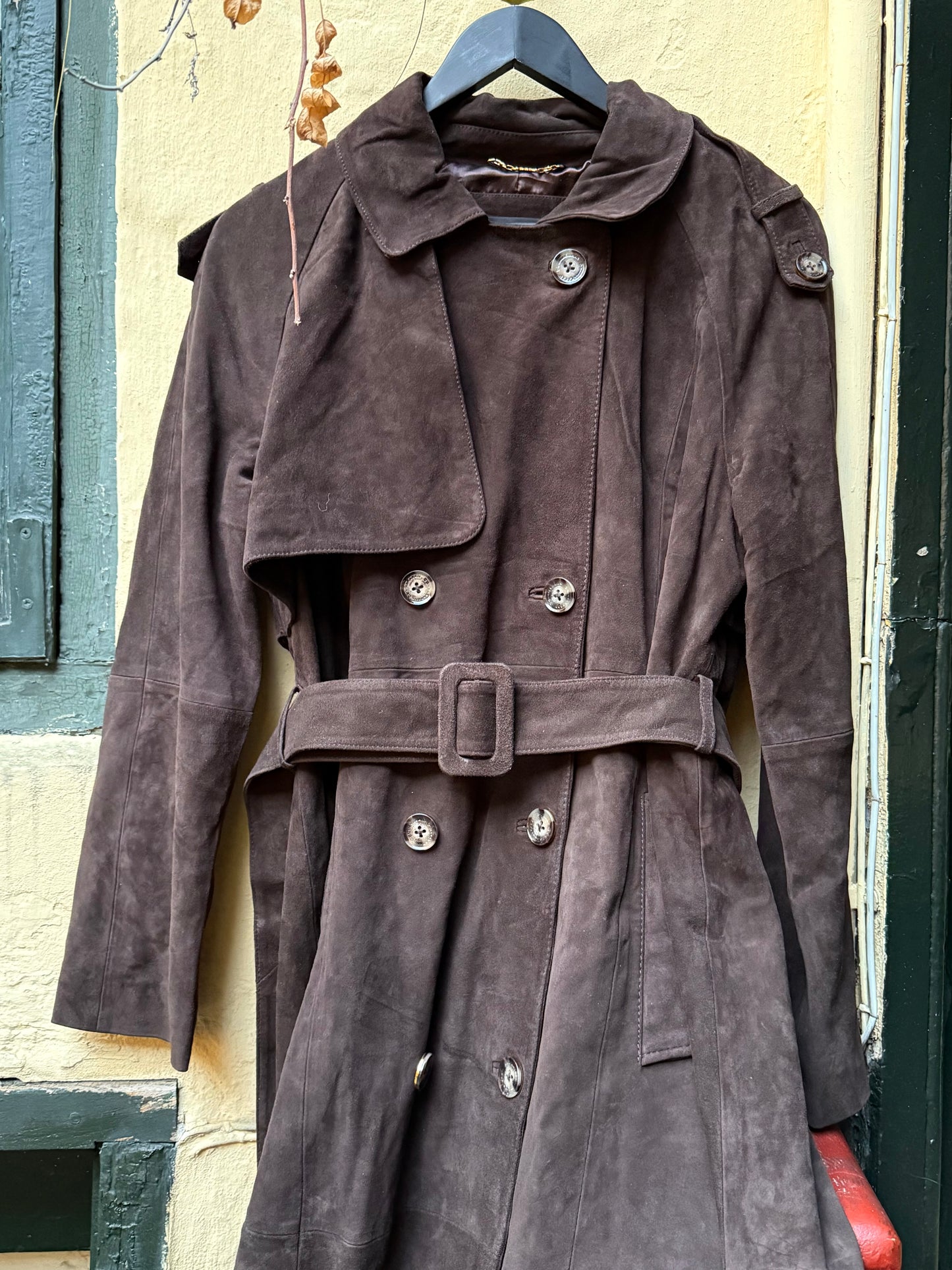Donna Karan Suede Trenchcoat in Brown