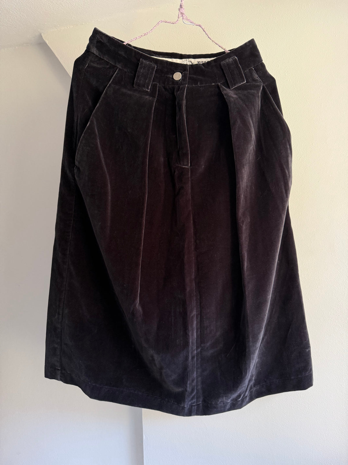 Anntian Dark Grey Velvet A-Line Midi Skirt