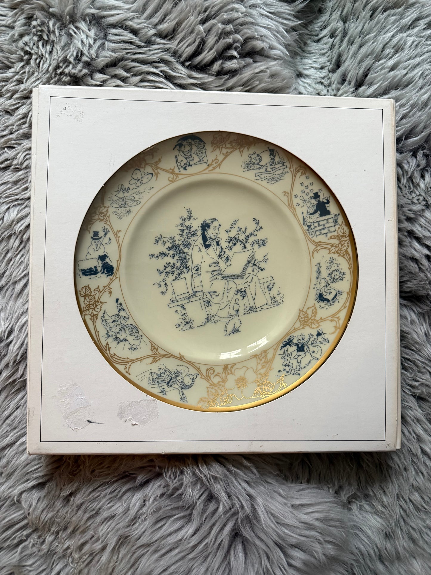 Vintage 1975 Bing and Grøndahl H.C Andersen Porcelain Plate for Wall Display and Serving