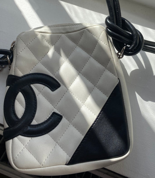 Chanel “Linge Cambdon” Crossbody Bag