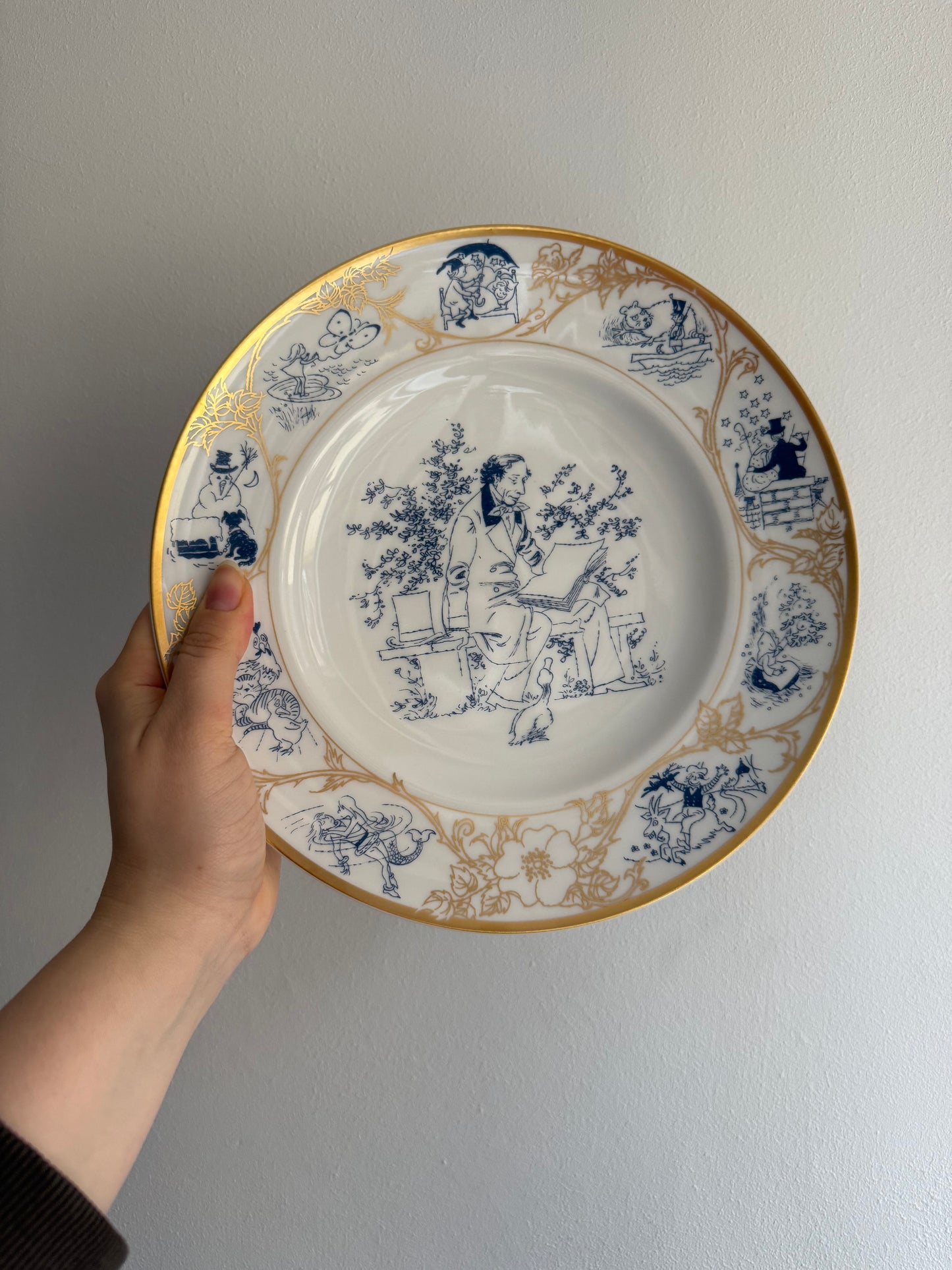 Vintage 1975 Bing and Grøndahl H.C Andersen Porcelain Plate for Wall Display and Serving