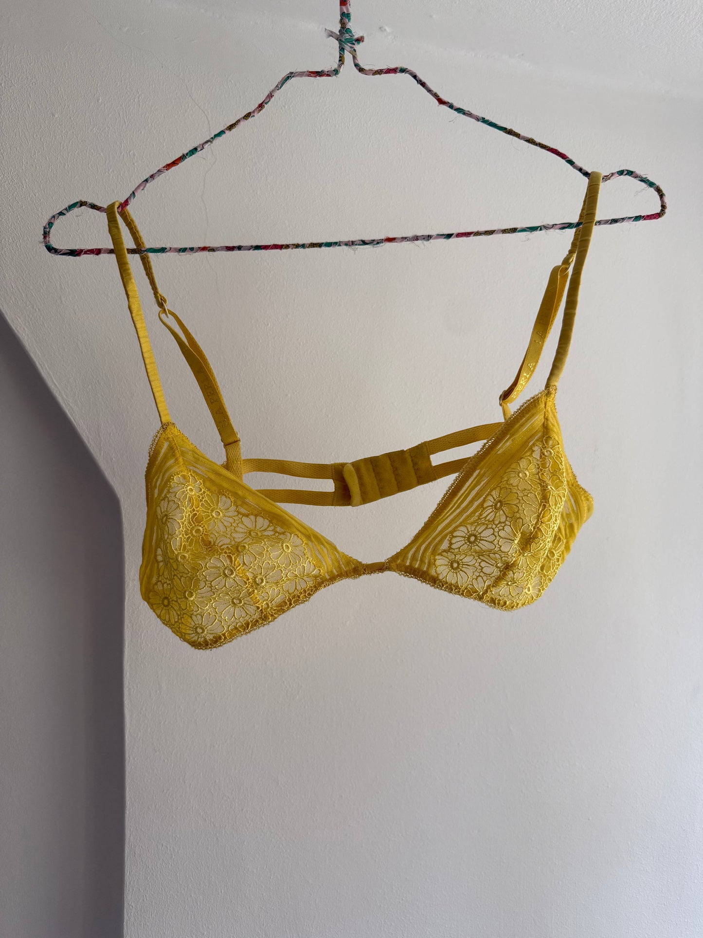 Vintage La Perla Yellow Lace Soft Bra