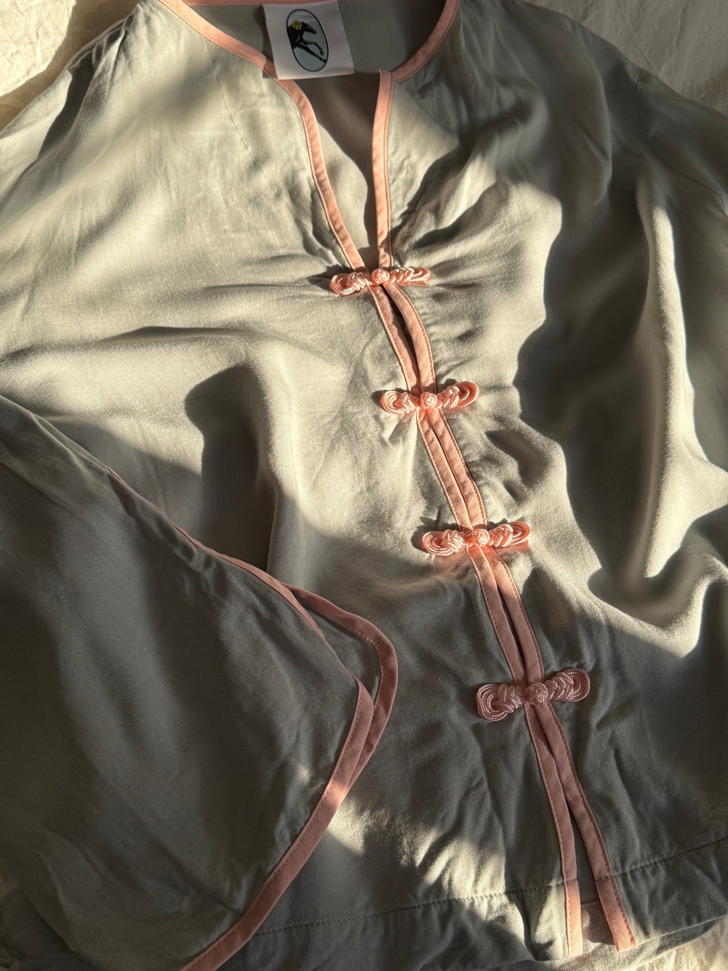 Sleeper Frog Closure Slit Lounge Set