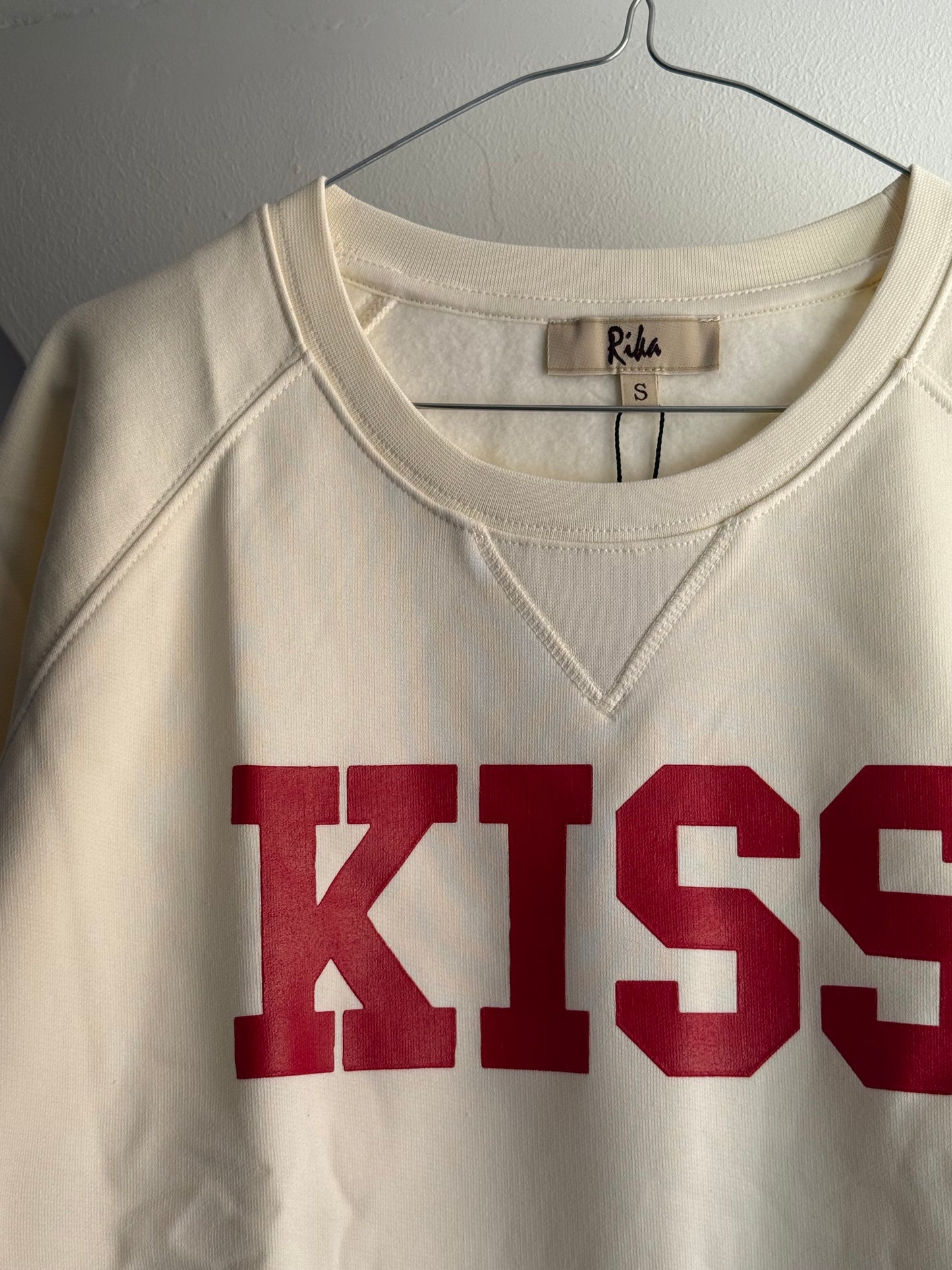 RIKA “Kiss” Sweatshirt
