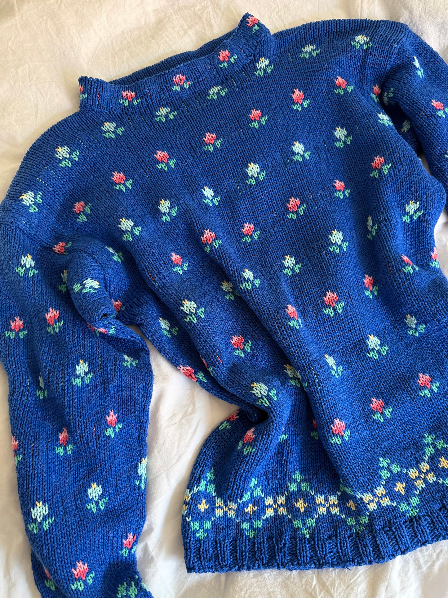 Vintage Hand Knit Blue Tulip Sweater With Folk Pattern