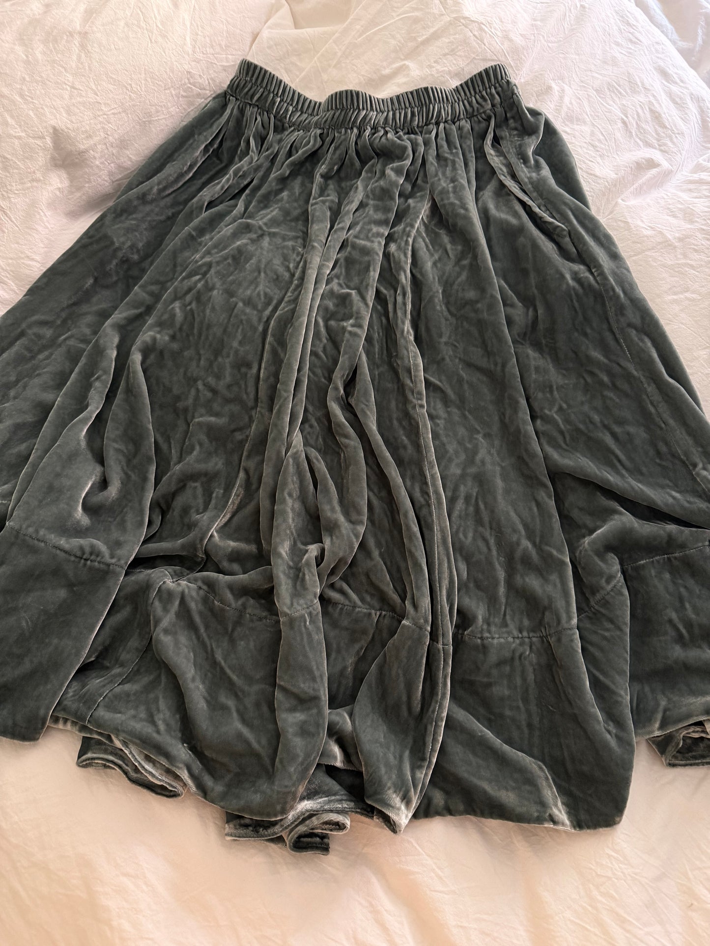 Caro Editions Velvet Skirt