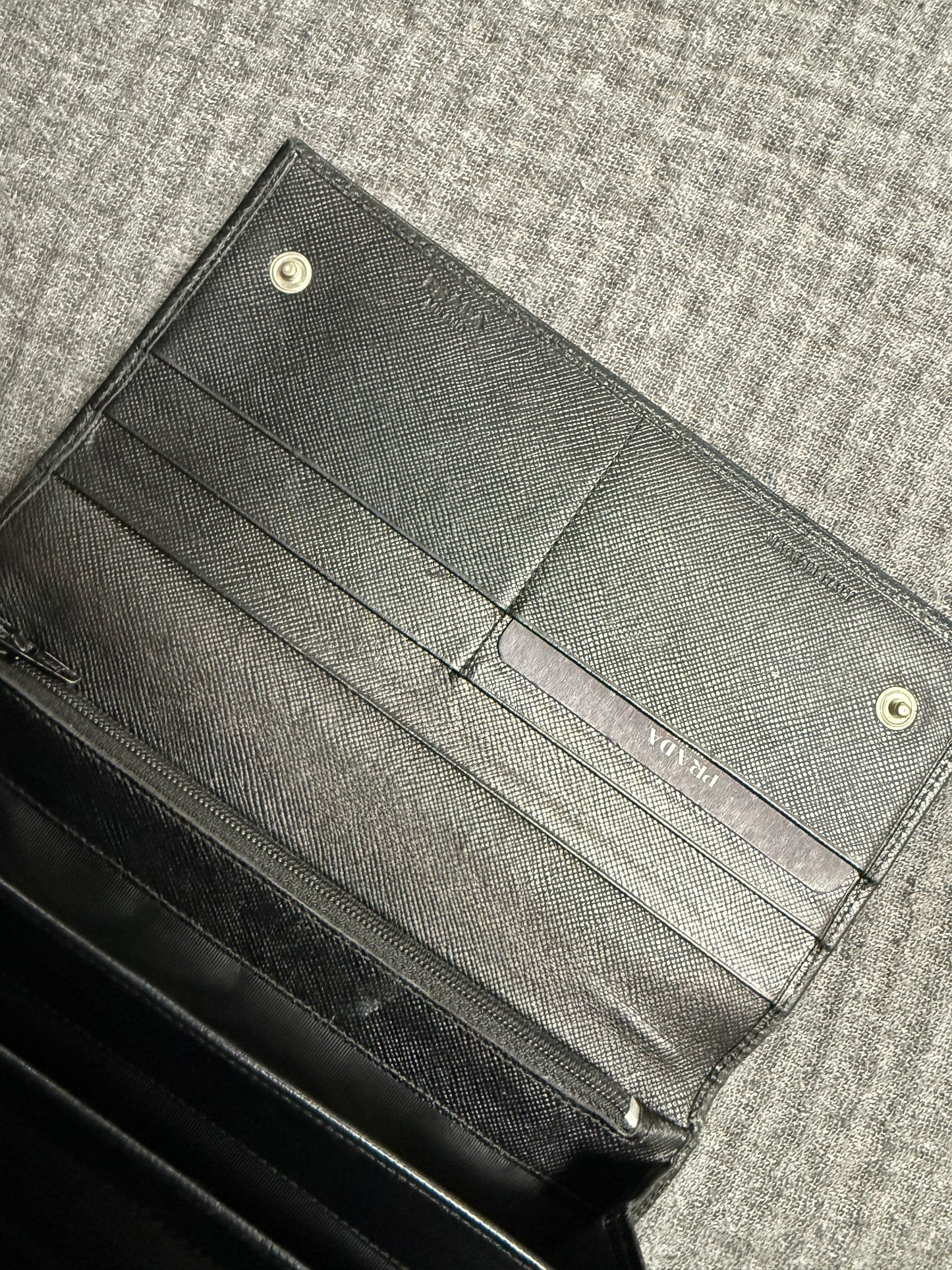 Vintage Prada Wallet in Black Vitello Leather