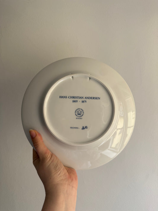 Vintage 1975 Bing and Grøndahl H.C Andersen Porcelain Plate for Wall Display and Serving