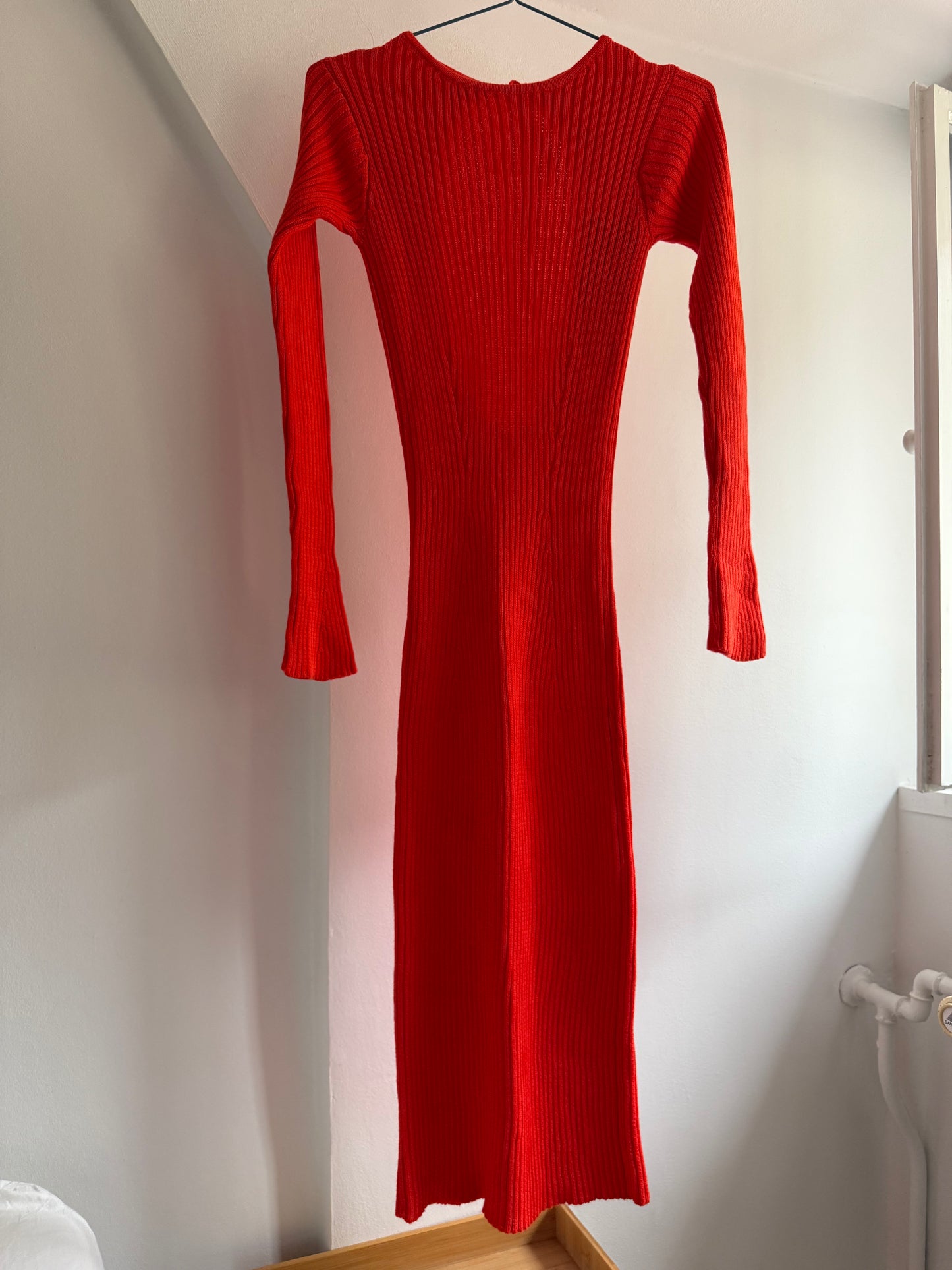 Knitted Dress with Open Back