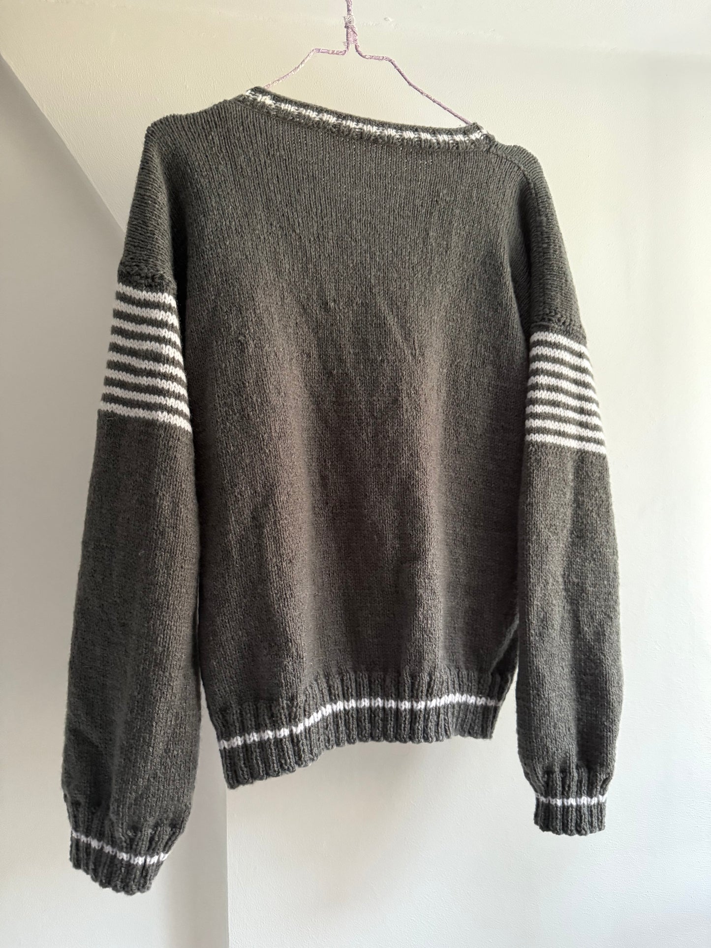 Vintage Handknitted V Neck Maritime Knit