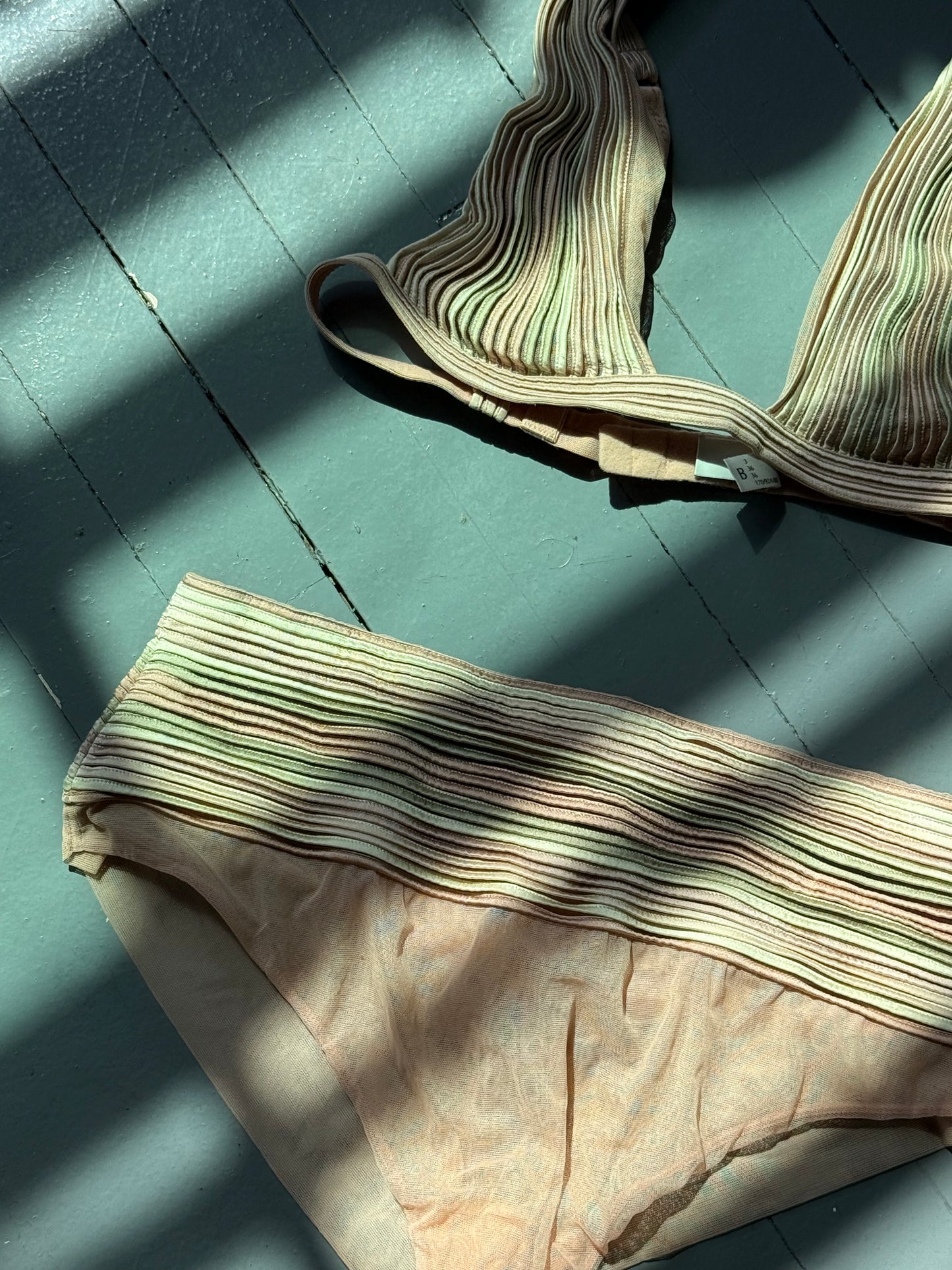 Vintage La Perla Ribbed Lingerie Set