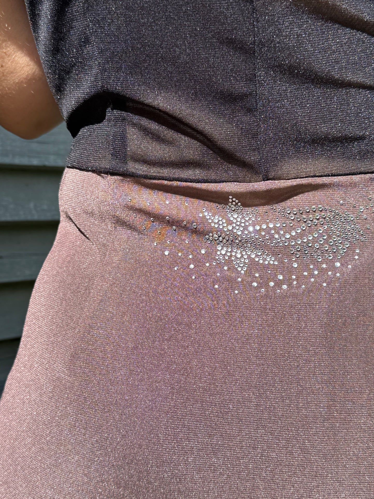 Saks Potts Mesh Set with Shimmering Details