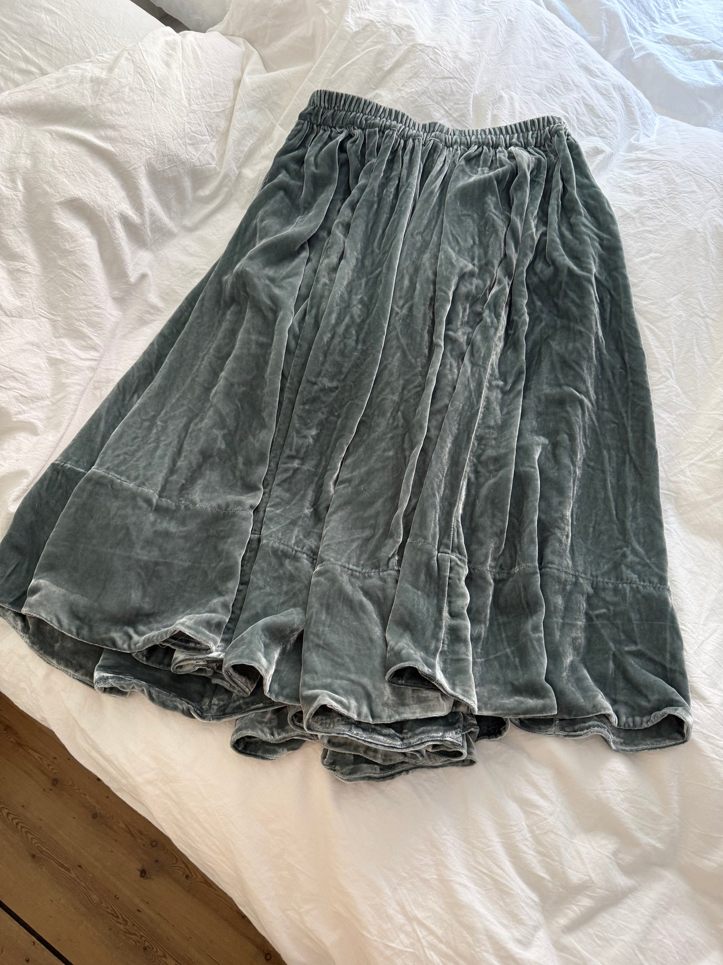 Caro Editions Velvet Skirt