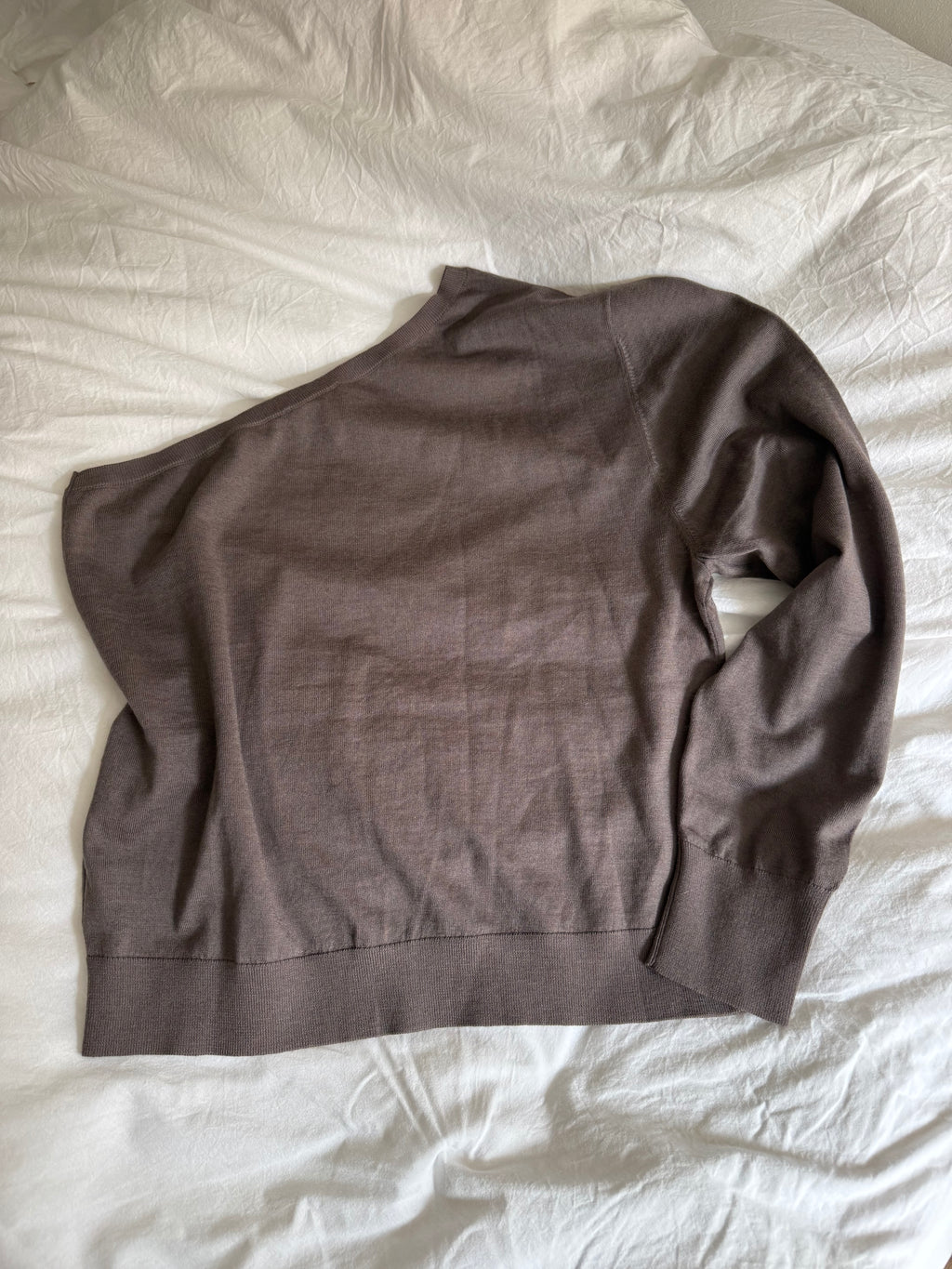 &OtherStories Wool One-Sleeve Top
